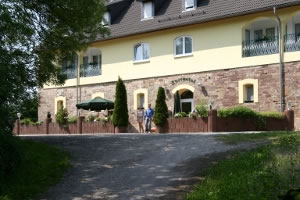 Tag und Nacht Ansicht vom Landhotel Quernetal